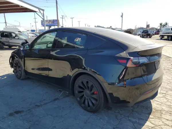 7SAYGDEF4SF253736 2025 TESLA MODEL Y - Image 2