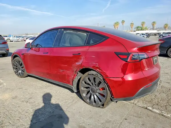 7SAYGDEF4SF304815 2025 TESLA MODEL Y - Image 2
