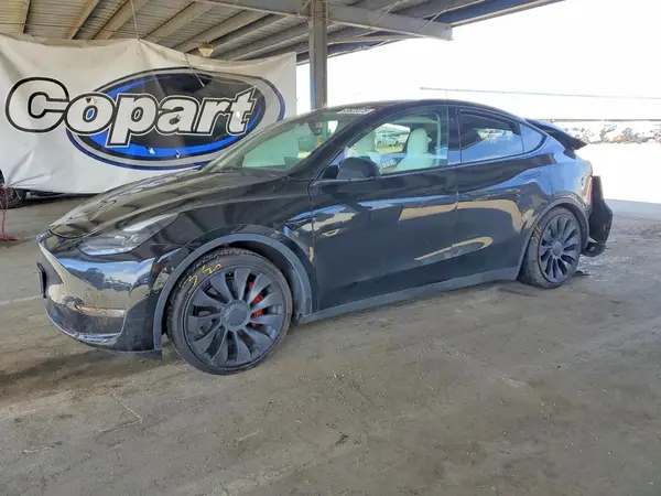 7SAYGDEF5NF324334 2022 TESLA MODEL Y - Image 1