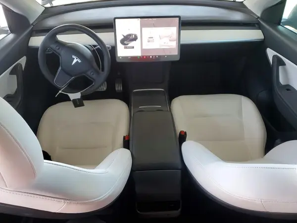 7SAYGDEF5NF324334 2022 TESLA MODEL Y - Image 8