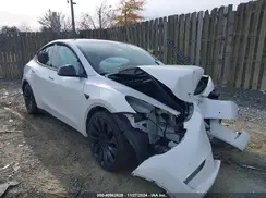 7SAYGDEF5NF325788 2022 TESLA MODEL Y