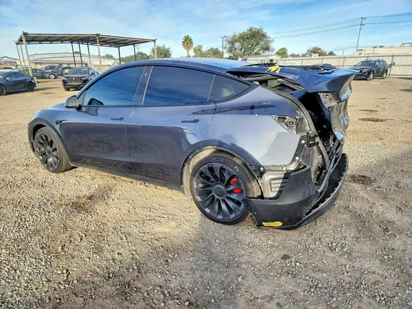 7SAYGDEF5NF326200 2022 TESLA MODEL Y - Image 2