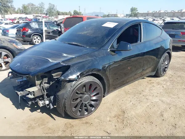 7SAYGDEF5NF328061 2022 TESLA MODEL Y - Image 2