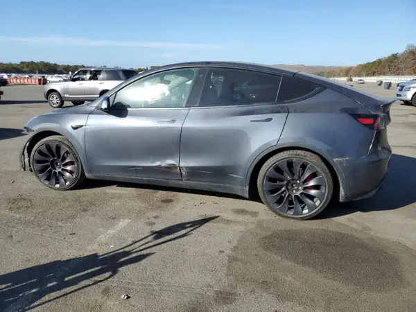 7SAYGDEF5NF338301 2022 TESLA MODEL Y - Image 2