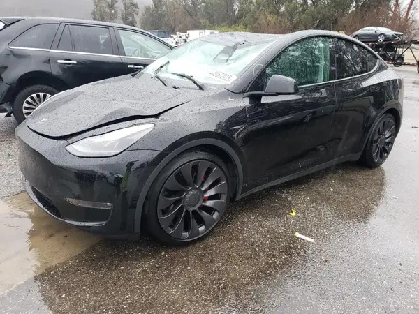 7SAYGDEF5NF349847 2022 TESLA MODEL Y - Image 1