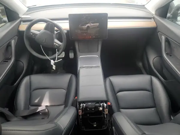 7SAYGDEF5NF380905 2022 TESLA MODEL Y - Image 8