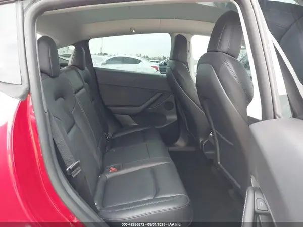 7SAYGDEF5NF381343 2022 TESLA MODEL Y - Image 8