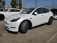 7SAYGDEF5NF382038 2022 TESLA MODEL Y