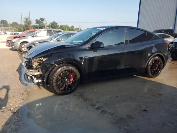 7SAYGDEF5NF382511 2022 TESLA MODEL Y - Image 1