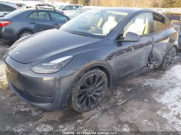 7SAYGDEF5NF390754 2022 TESLA MODEL Y - Image 2