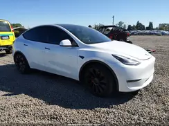 7SAYGDEF5NF396201 2022 TESLA MODEL Y