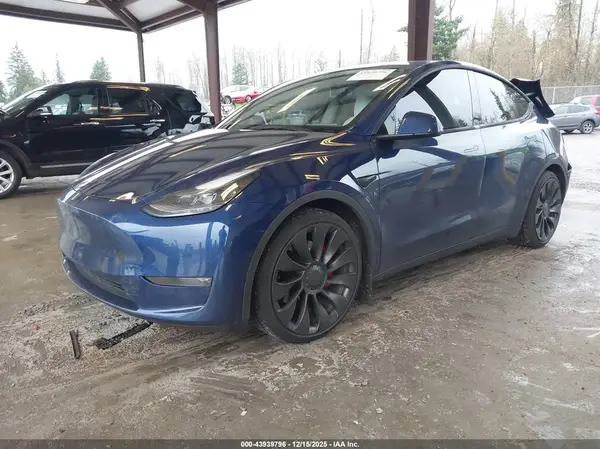 7SAYGDEF5NF405995 2022 TESLA MODEL Y - Image 2