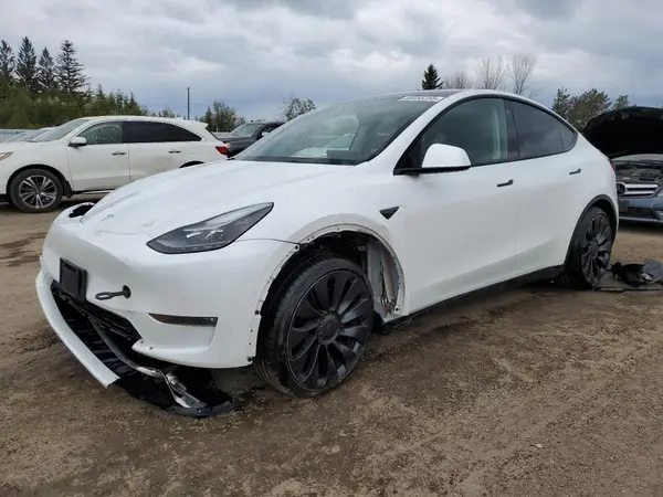 7SAYGDEF5NF444442 2022 TESLA MODEL Y - Image 1