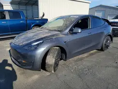 7SAYGDEF5NF451729 2022 TESLA MODEL Y