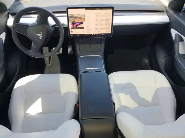 7SAYGDEF5NF457420 2022 TESLA MODEL Y - Image 8