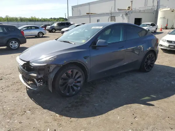 7SAYGDEF5NF469289 2022 TESLA MODEL Y - Image 1