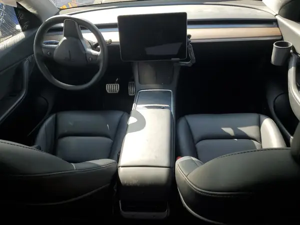 7SAYGDEF5NF488943 2022 TESLA MODEL Y - Image 8
