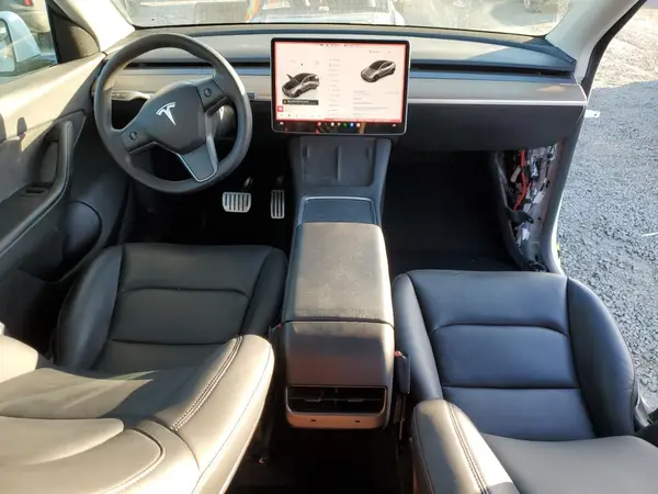 7SAYGDEF5NF493186 2022 TESLA MODEL Y - Image 8