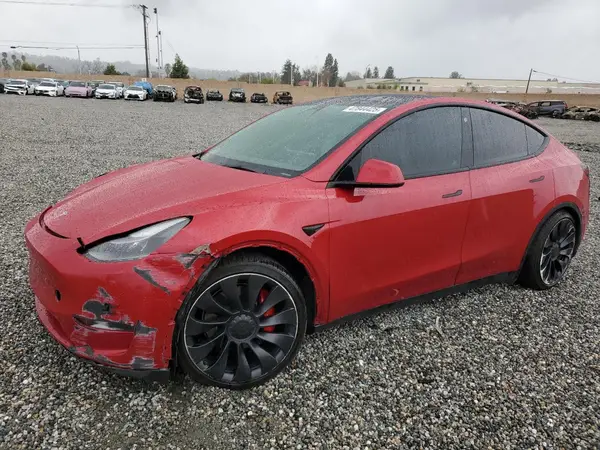 7SAYGDEF5NF493365 2022 TESLA MODEL Y - Image 1