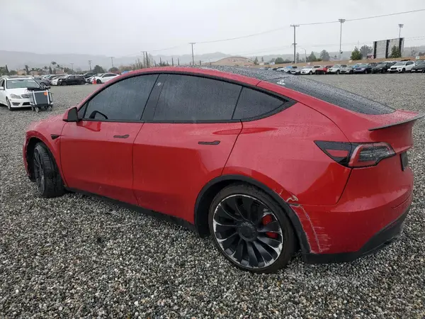 7SAYGDEF5NF493365 2022 TESLA MODEL Y - Image 2