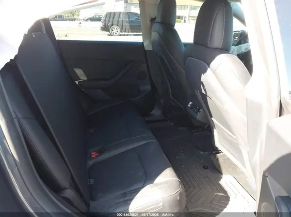 7SAYGDEF5NF511752 2022 TESLA MODEL Y - Image 8