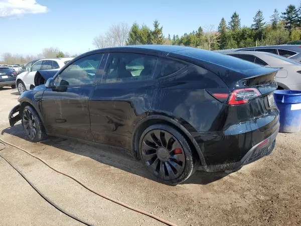 7SAYGDEF5NF515610 2022 TESLA MODEL Y - Image 2