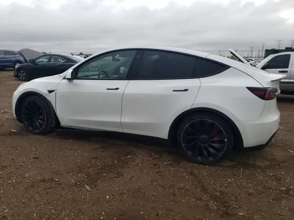 7SAYGDEF5NF516109 2022 TESLA MODEL Y - Image 2