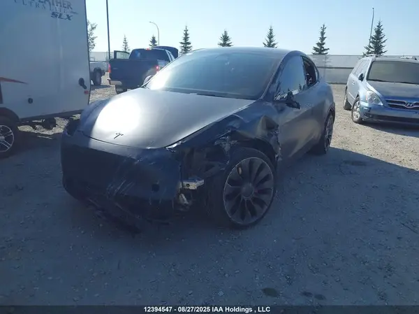 7SAYGDEF5NF516885 2022 TESLA MODEL Y - Image 2