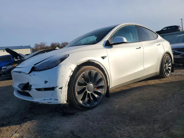 7SAYGDEF5NF518166 2022 TESLA MODEL Y - Image 1