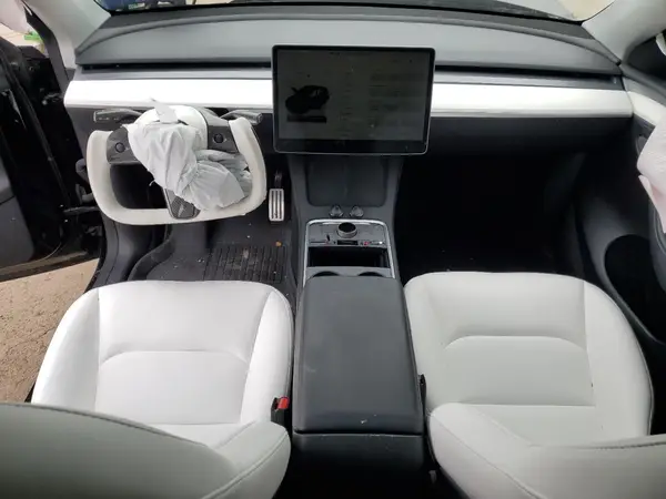 7SAYGDEF5NF519690 2022 TESLA MODEL Y - Image 8