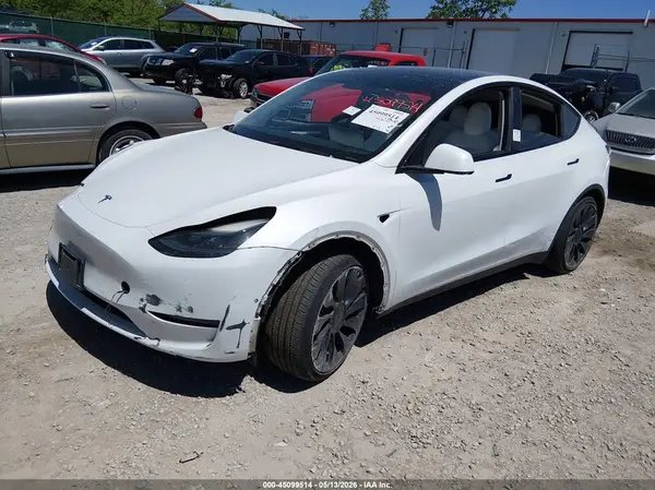 7SAYGDEF5NF522847 2022 TESLA MODEL Y - Image 2