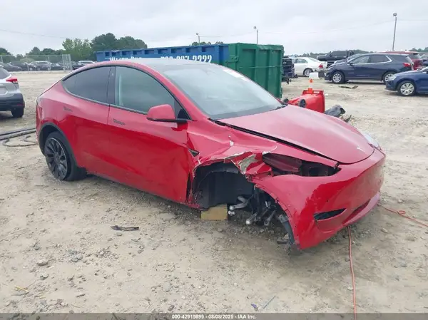 7SAYGDEF5NF523416 2022 TESLA MODEL Y - Image 1