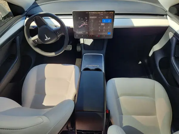 7SAYGDEF5NF523528 2022 TESLA MODEL Y - Image 8