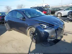 7SAYGDEF5NF531080 2022 TESLA MODEL Y