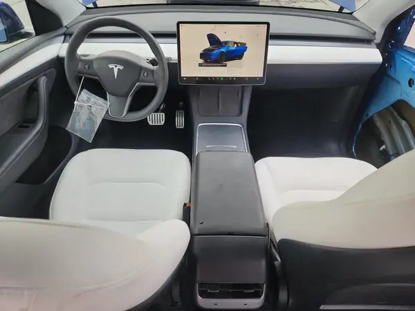 7SAYGDEF5NF552656 2022 TESLA MODEL Y - Image 8
