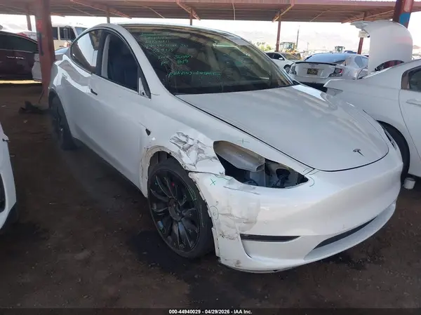 7SAYGDEF5NF554715 2022 TESLA MODEL Y - Image 1