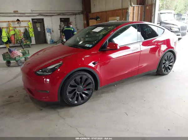 7SAYGDEF5NF563723 2022 TESLA MODEL Y - Image 2