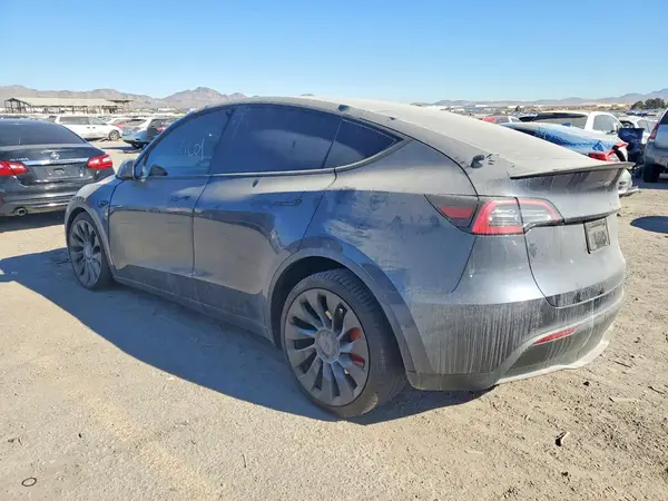 7SAYGDEF5NF564967 2022 TESLA MODEL Y - Image 2