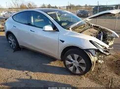 7SAYGDEF5PA048544 2023 TESLA MODEL Y