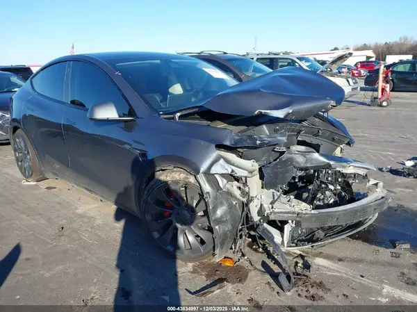 7SAYGDEF5PF588771 2023 TESLA MODEL Y - Image 1