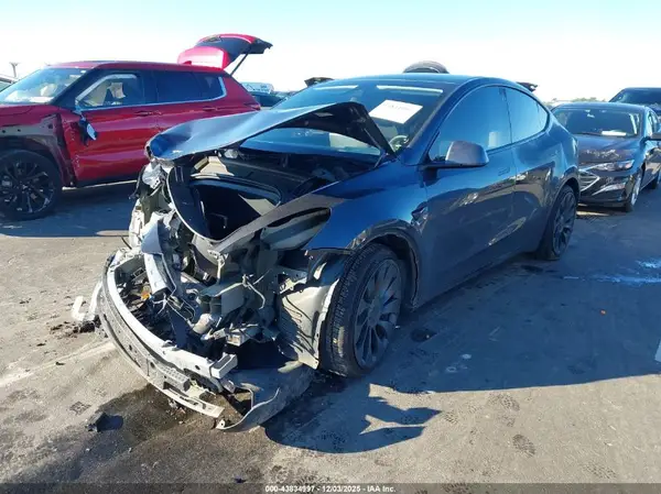 7SAYGDEF5PF588771 2023 TESLA MODEL Y - Image 2