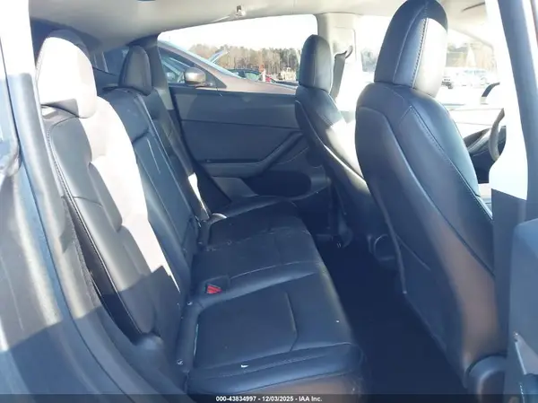 7SAYGDEF5PF588771 2023 TESLA MODEL Y - Image 8