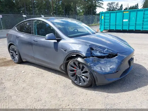 7SAYGDEF5PF591220 2023 TESLA MODEL Y - Image 1