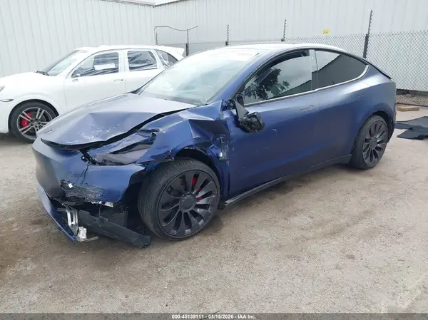 7SAYGDEF5PF621302 2023 TESLA MODEL Y - Image 2