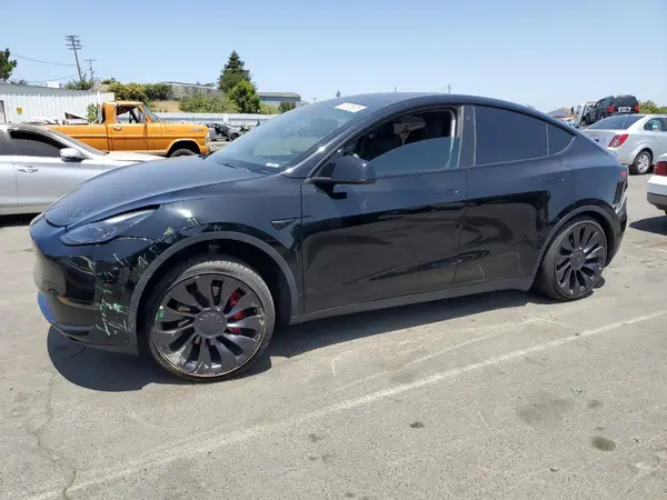 7SAYGDEF5PF647849 2023 TESLA MODEL Y - Image 1