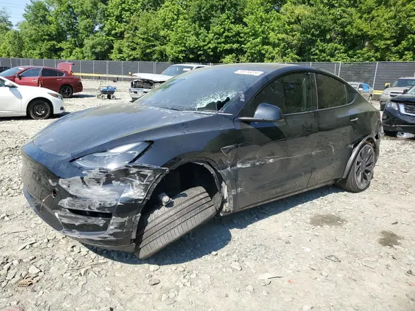 7SAYGDEF5PF684058 2023 TESLA MODEL Y - Image 1