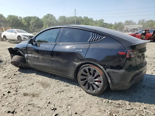 7SAYGDEF5PF684058 2023 TESLA MODEL Y - Image 2