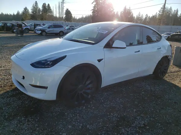 7SAYGDEF5PF711548 2023 TESLA MODEL Y - Image 1