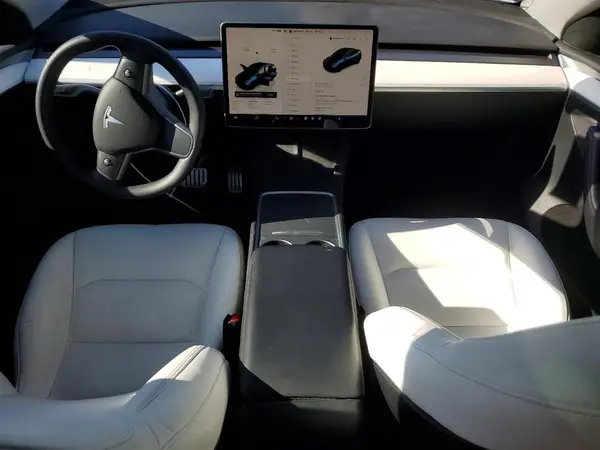 7SAYGDEF5PF738880 2023 TESLA MODEL Y - Image 8
