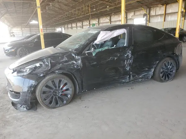 7SAYGDEF5PF743528 2023 TESLA MODEL Y - Image 1